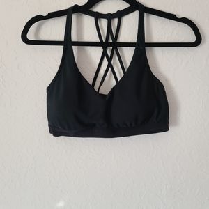 *Under armour sports bra